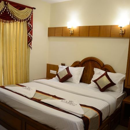 Hotel Vasantham Palace Utakamand Zewnętrze zdjęcie