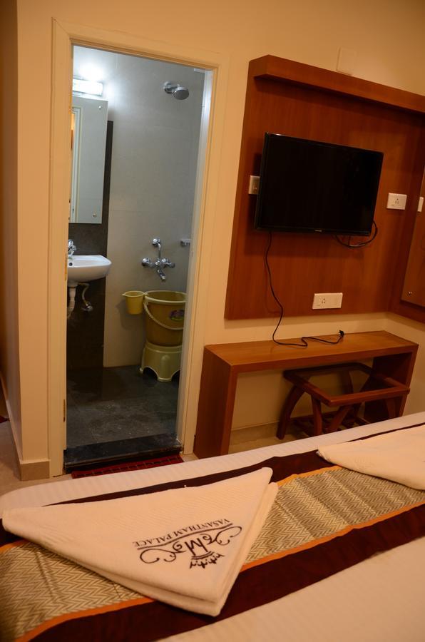 Hotel Vasantham Palace Utakamand Zewnętrze zdjęcie