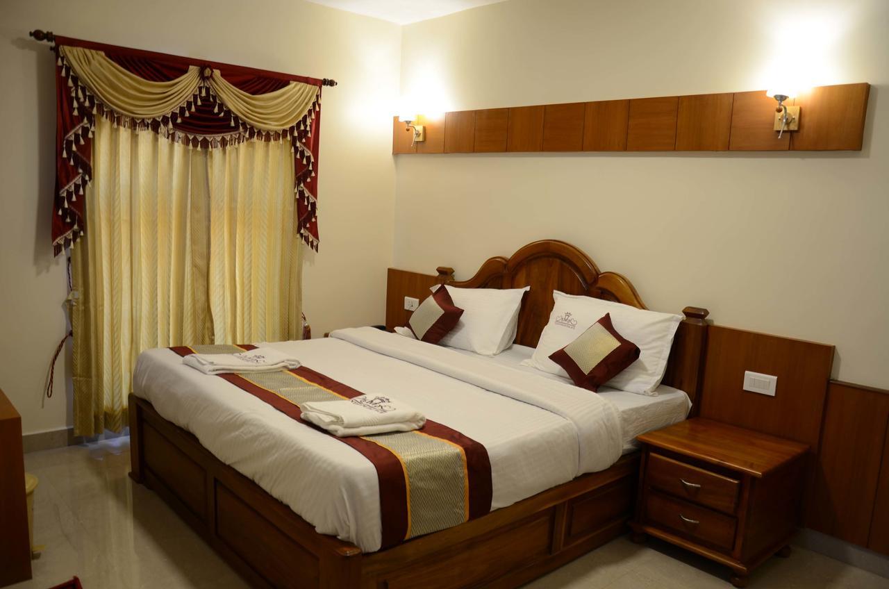 Hotel Vasantham Palace Utakamand Zewnętrze zdjęcie
